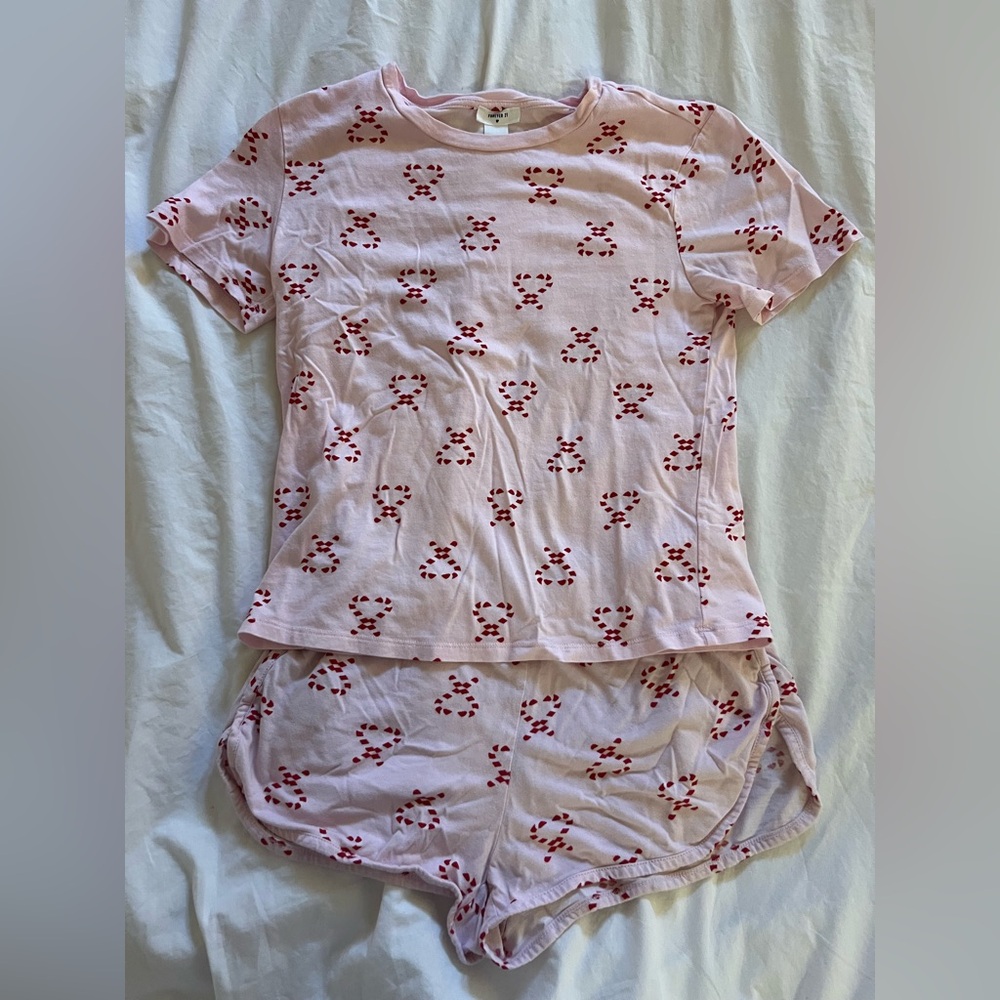 Forever 21 Pajamas Set